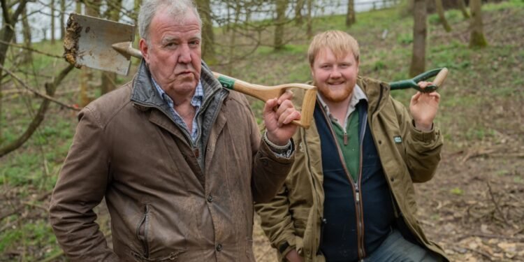 Jeremy Clarkson Rages at Government and says countryside is being ‘ethnically cleansed’ for ‘new towns of immigrants’ in furious Newspaper Article
