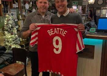 Julio Cesar and James Beattie at Max’s Brasserie for Saints Foundation Fundraising Night