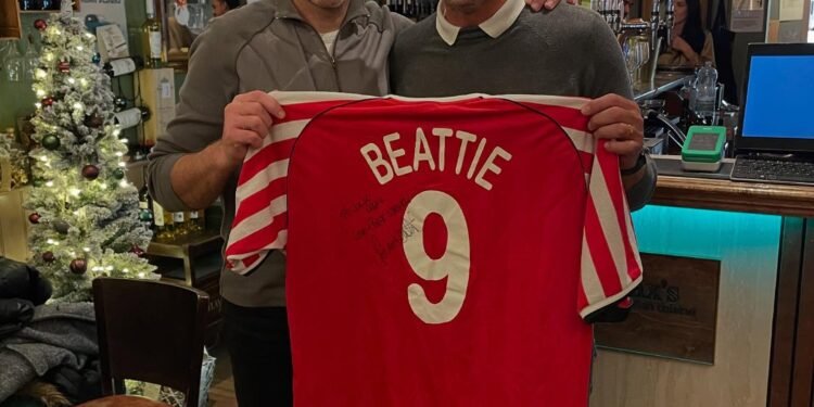 Julio Cesar and James Beattie at Max’s Brasserie for Saints Foundation Fundraising Night