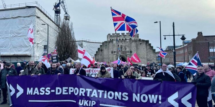 UKIP Protest to ‘save our kids’ demonstration at Southamptons Bargate despite masked ‘anti-racism’ counter march interference
