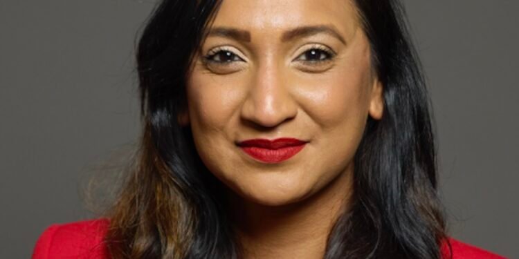 Southampton MP Comes out in Support of Illegal Migrant Hotel ignoring safety concerns of Women and Children in the local Community