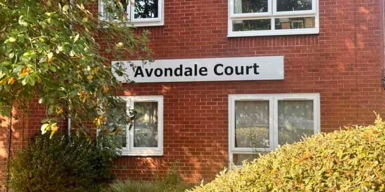 Residents of a Southampton sheltered housing complex say they feel “abandoned” after a series of break-ins and incidents linked to a neighbouring hotel being used to house asylum seekers.