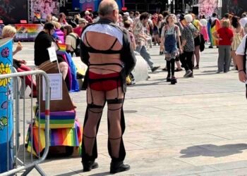 Family-Friendly LGBTQ+ Pride March bursts Southampton Into Colour – FULL PHOTO GALLERY