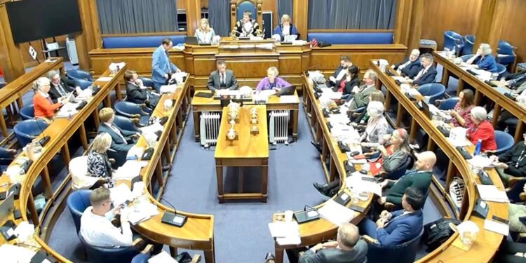 Legal question over Asylum Hotel Planning Permission Met With Short answer from Labour Councillors in  Southampton Meeting